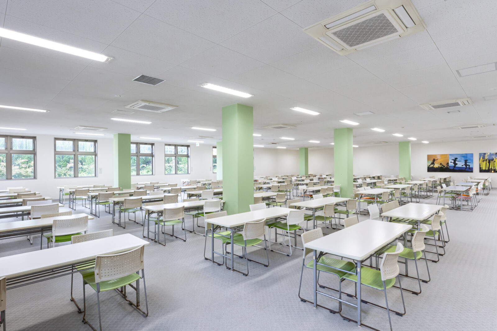 無料休憩所